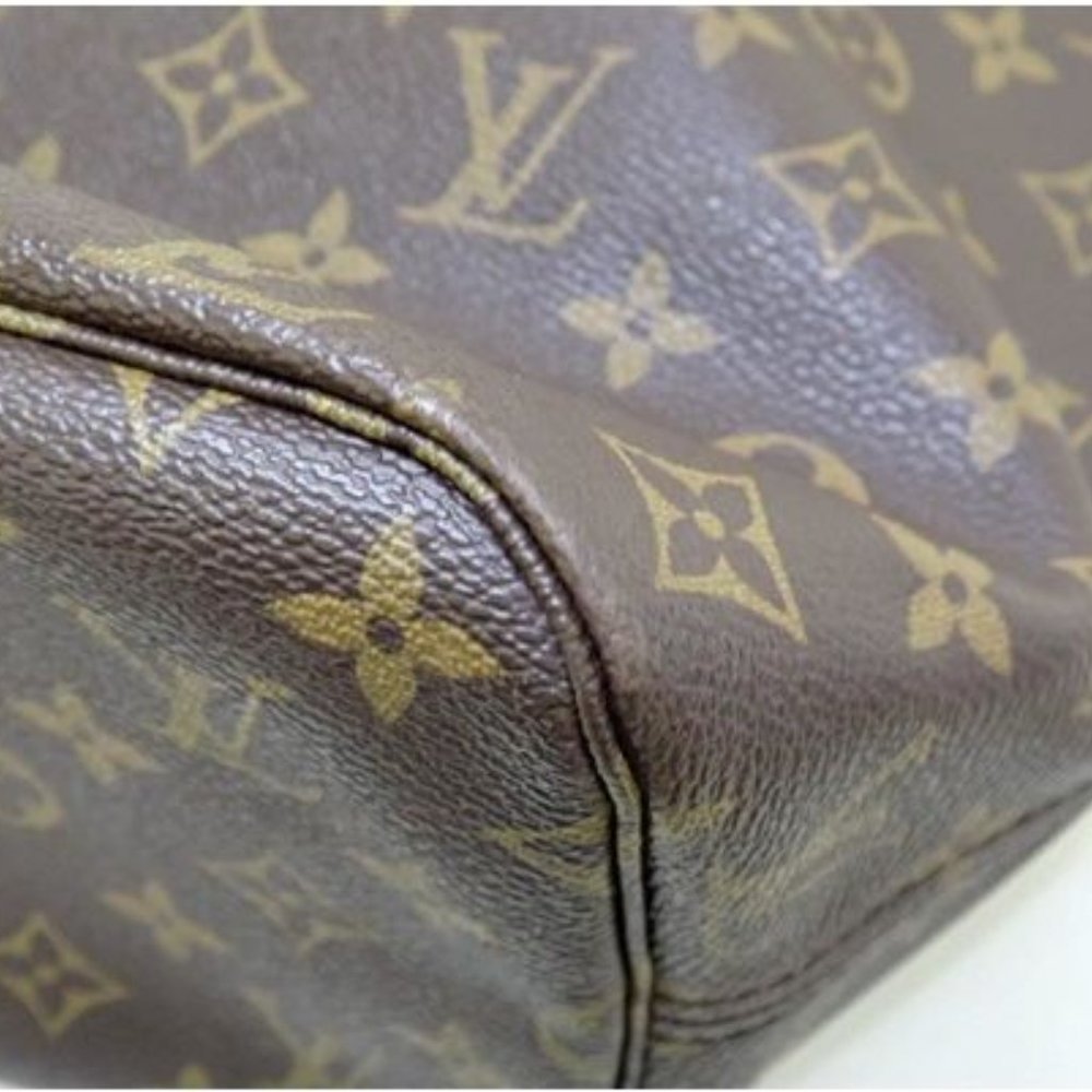 Louis Vuitton Neverfull MM Beige - Picture 2 of 9